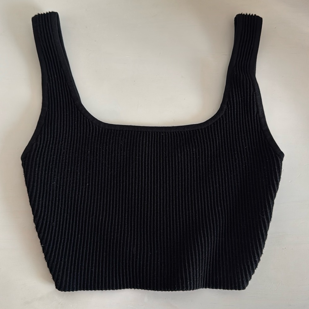 Aritzia cropped tank top